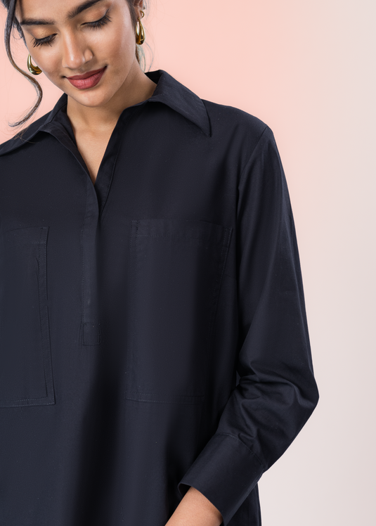 Long Sleeve Dress With Shot Placket And Large Front Pockets