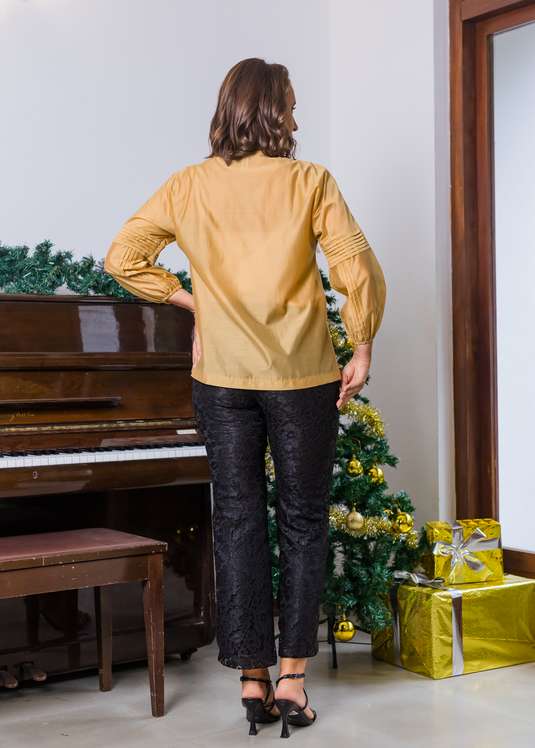 Pintuck Detailed Button Down Blouse