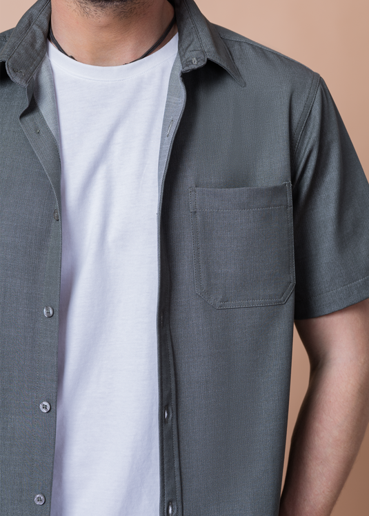 Detailed Chambray Short Sleeve Shirt
