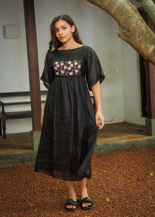 Kimono Sleeve Ramie Dress With Embroidery