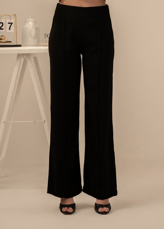Straight pant with front pin tuck