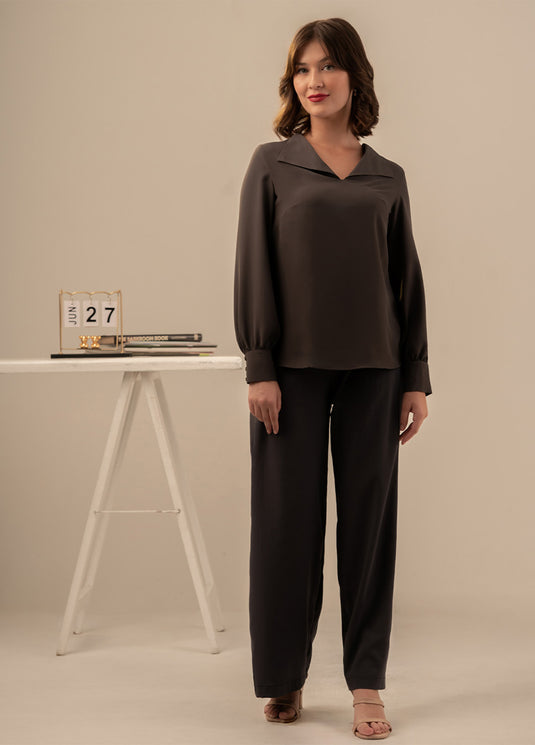 Flap collar detailed blouse