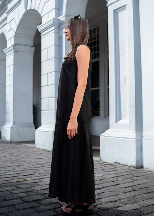 Sleeveless maxi dress with tiered panel