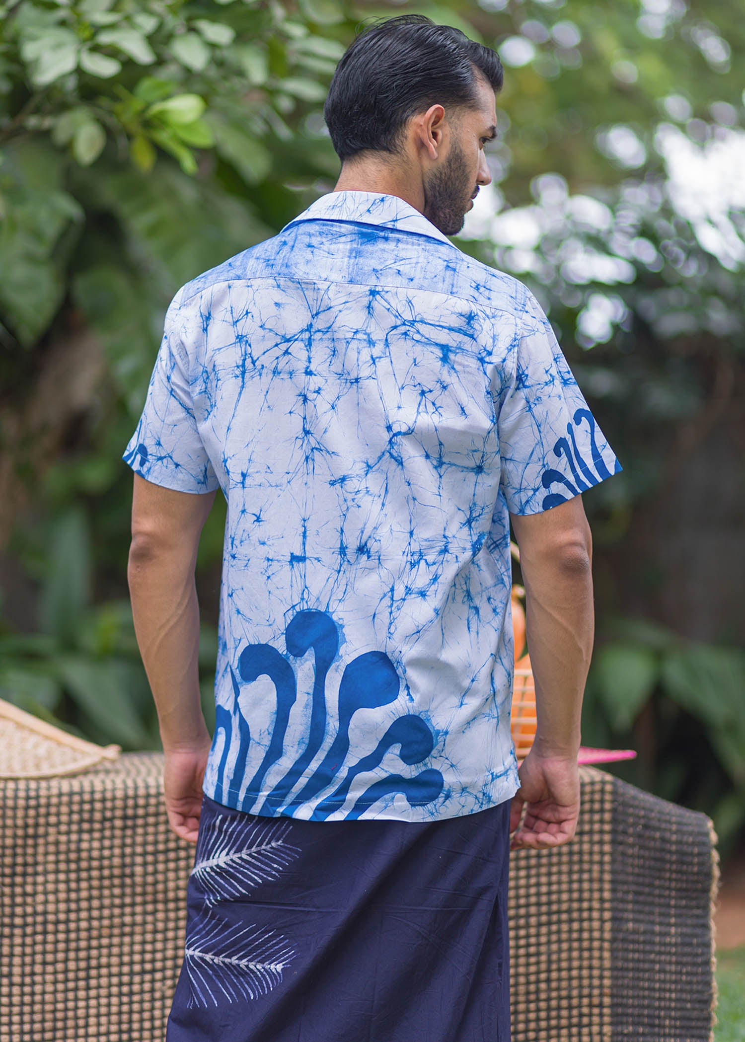 Batik floral cracked blue shirt