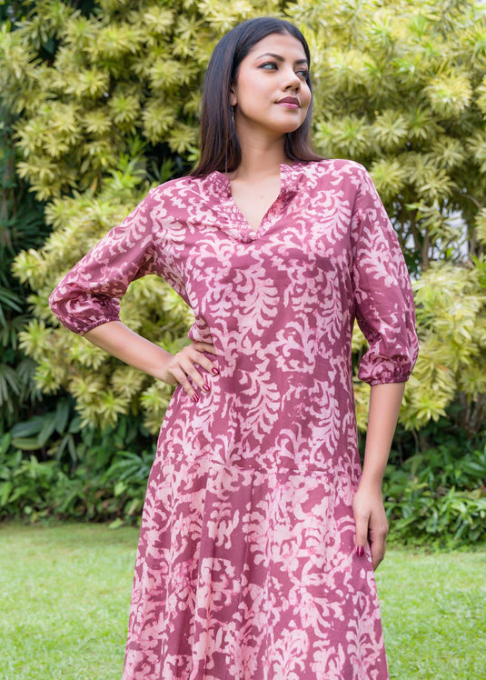 Batik leaves printed batik puff sleeved dress