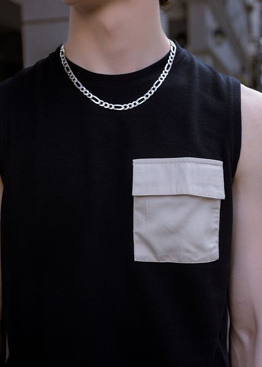 Sleeveless knit vest