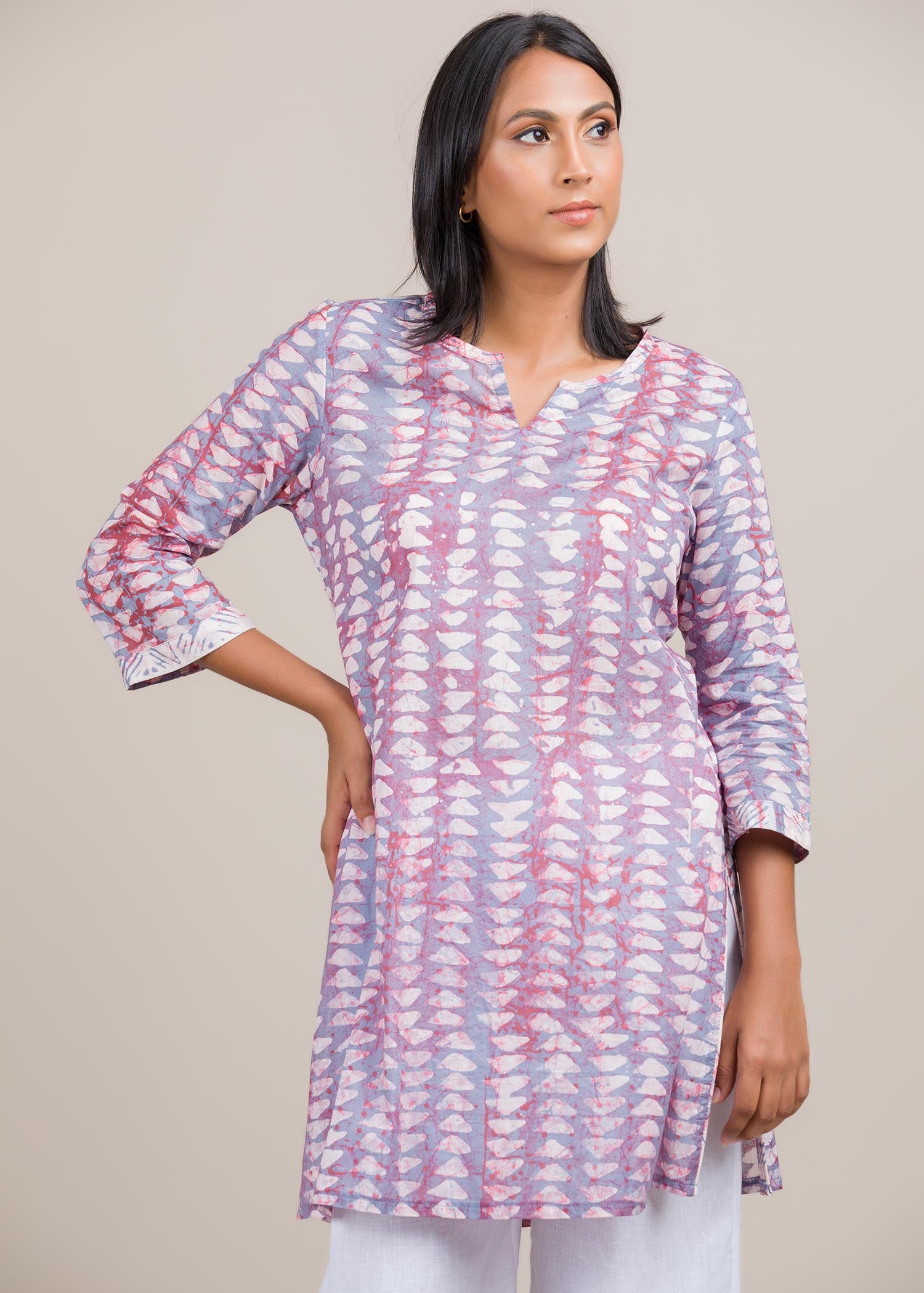 batik kurtha top with cuff detailed