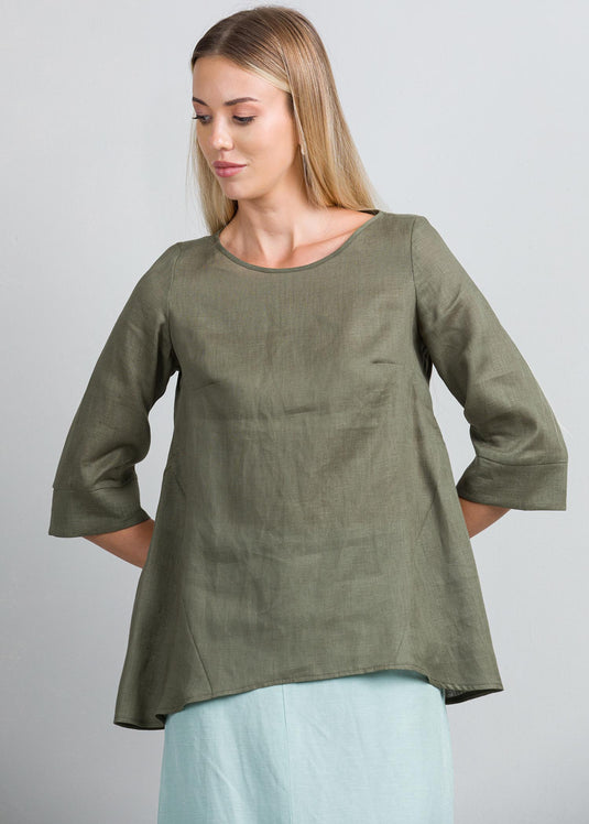 Blouse with seam details