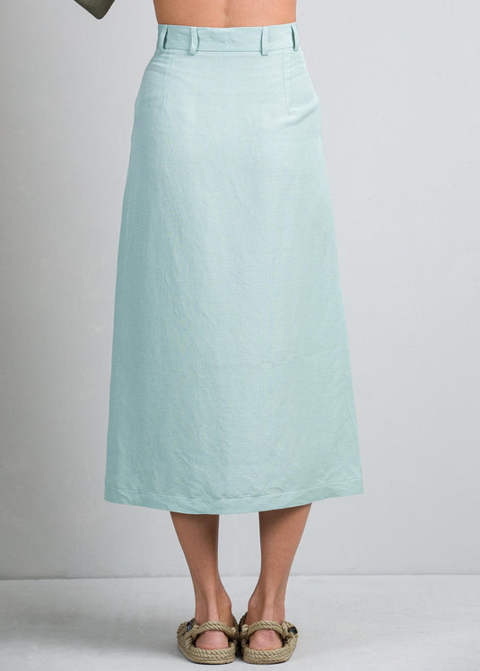 Skirt with front slit