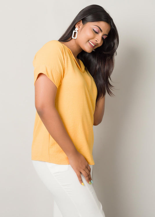 Collar detailed blouse