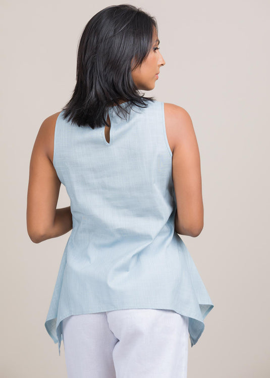 Sleeveless blouse