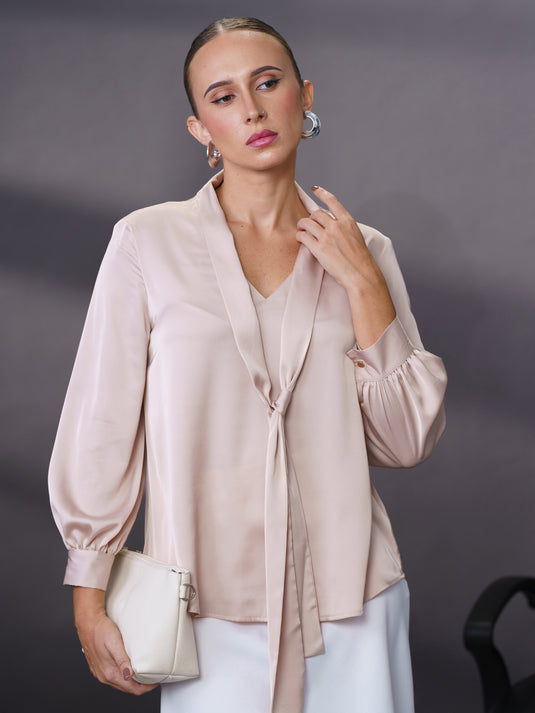 Long sleeve blouse with tie
