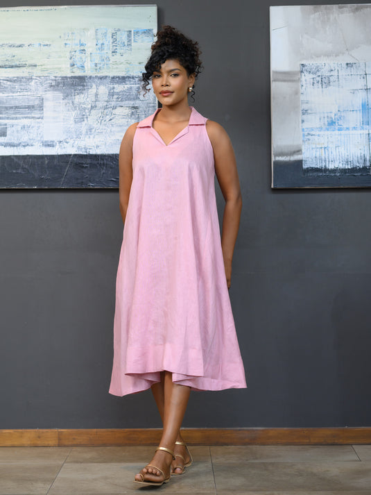 Voluminous sleeveless premium linen dress