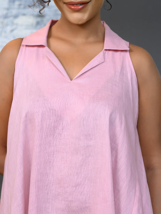 Voluminous sleeveless premium linen dress