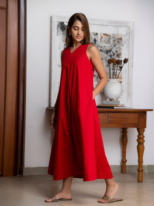 Sleeveless V neck trapeze maxi dress