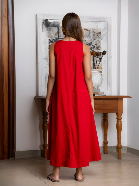 Sleeveless V neck trapeze maxi dress