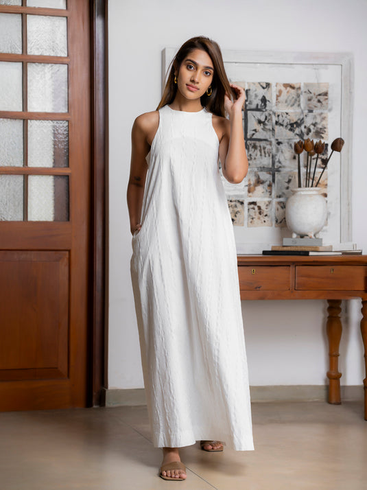 Round neck maxi dress