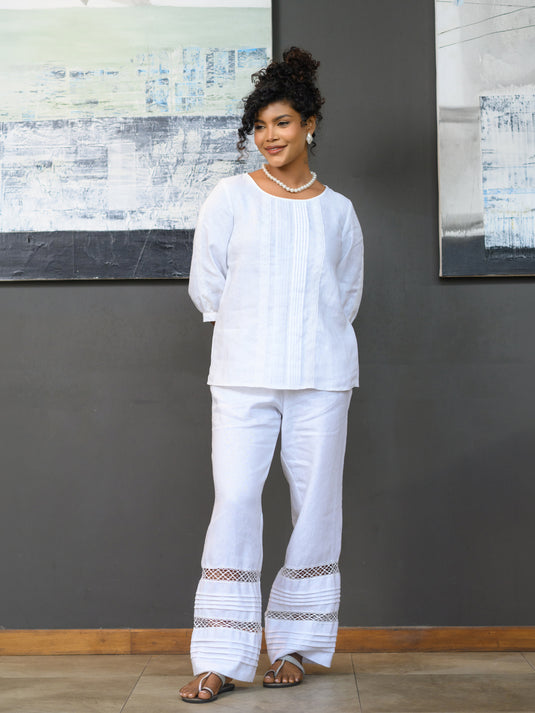 Round neck premium linen blouse with lace detail