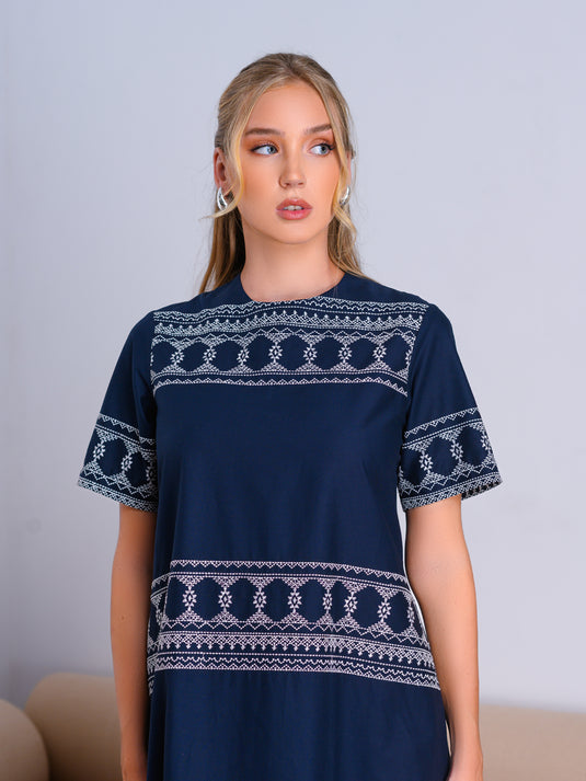 Trapeze midi dress with short sleeves