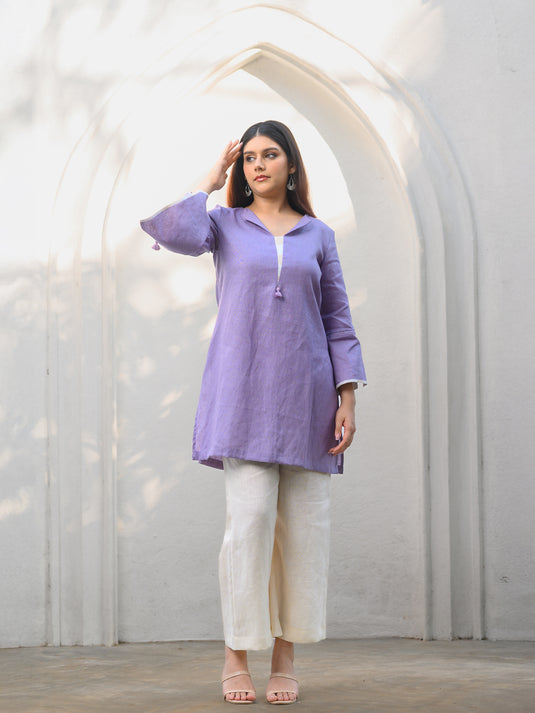 Premium linen kurtha top with contrast cuff & tassel detail