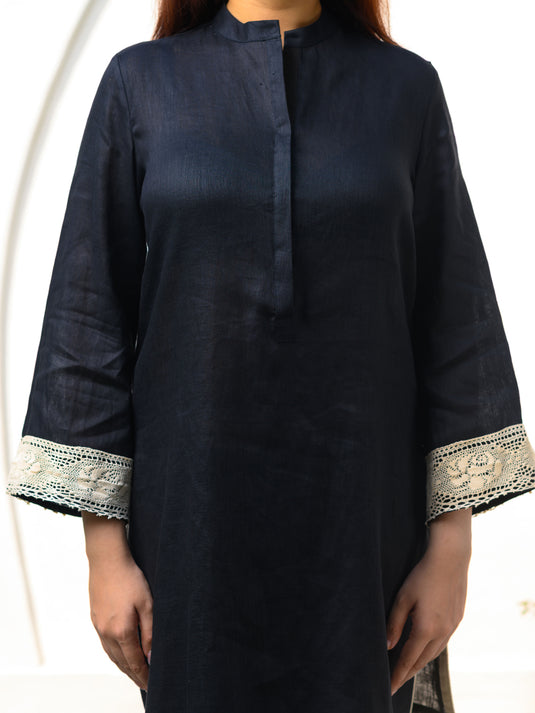 Premium linen kurtha top with contrast piping & crochet lace