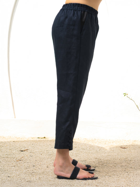 Elasticated waist crop length pant with button detail