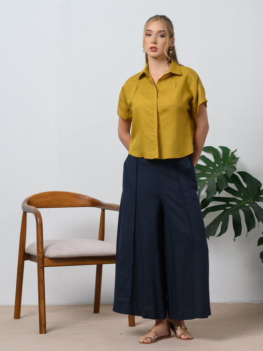 Button down crop top with front pleat