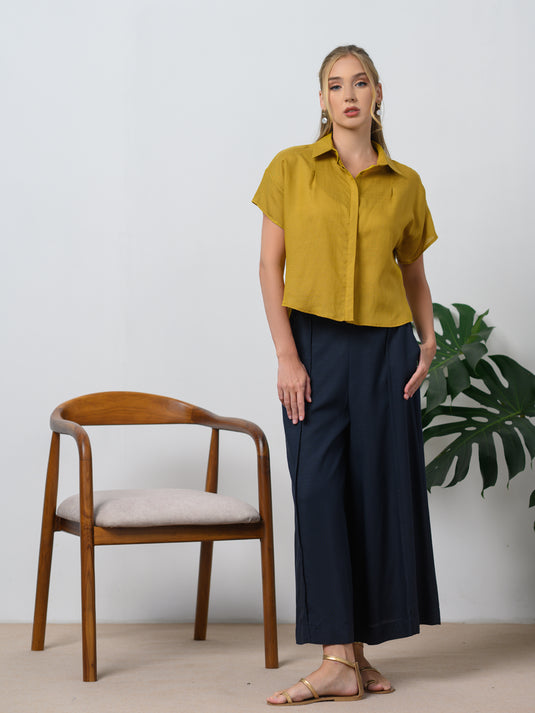 Button down crop top with front pleat