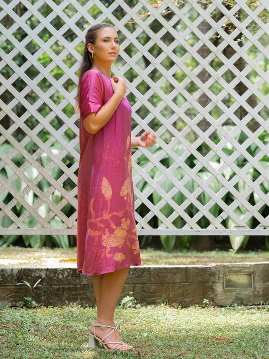 V-neck batik midi dress