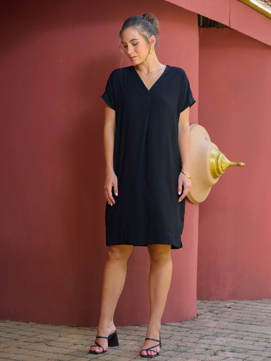 V neck dress with front pleat