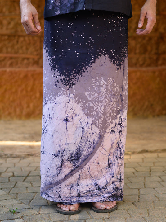 Batik awurudu sarong