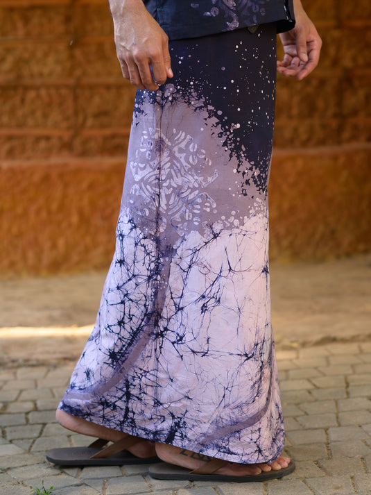 Batik awurudu sarong