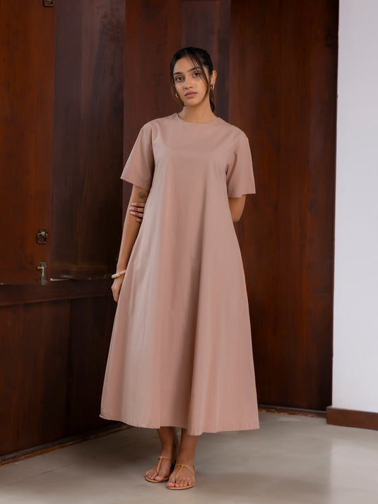 Round neck midi trapeze dress