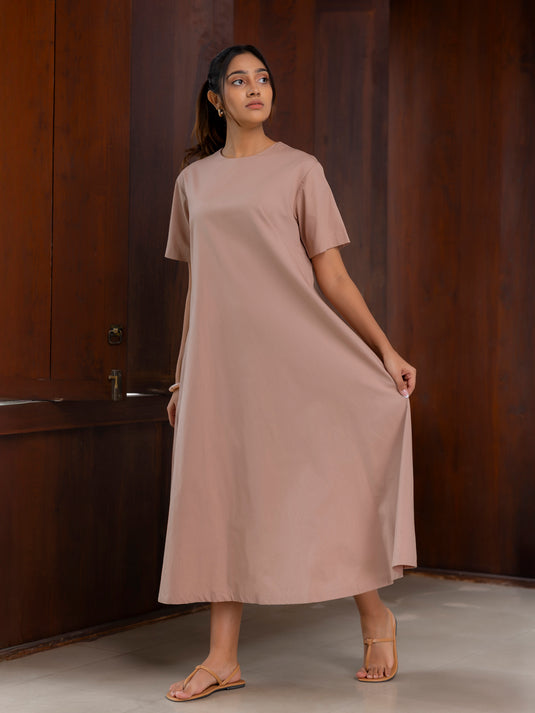Round neck midi trapeze dress