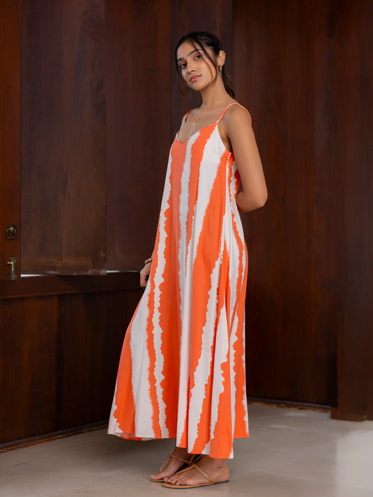 Printed strappy maxi dress
