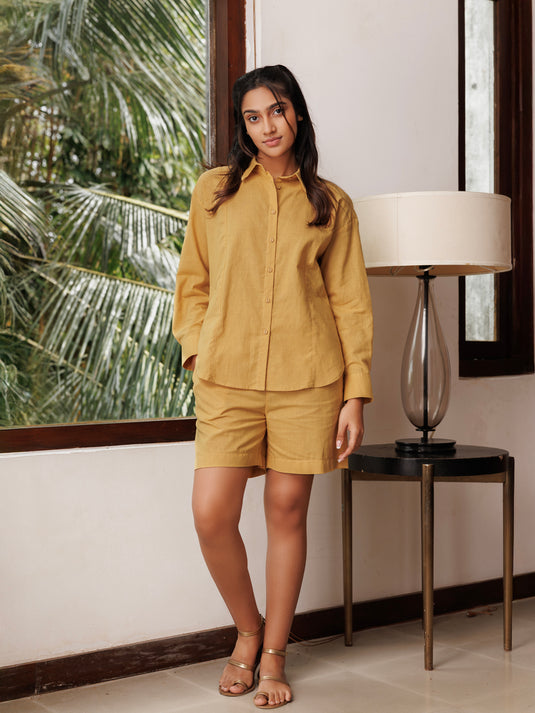 Basic elasticated waist short