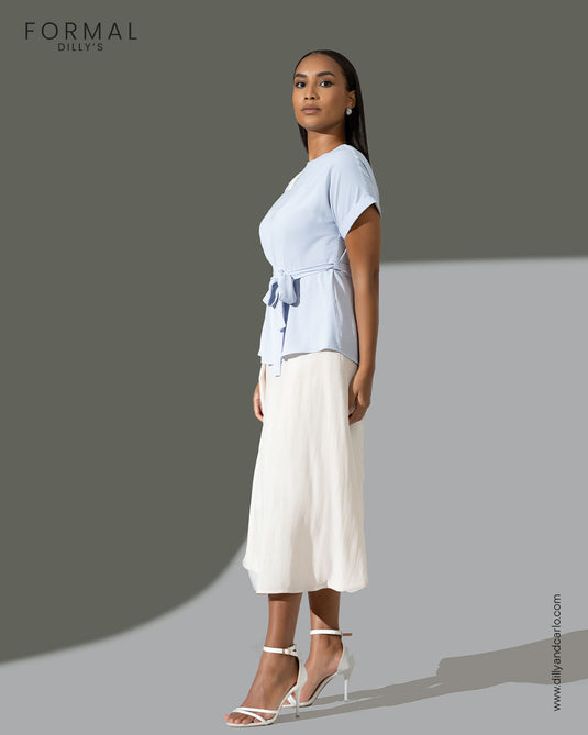 Extended shoulder blouse with functional tie