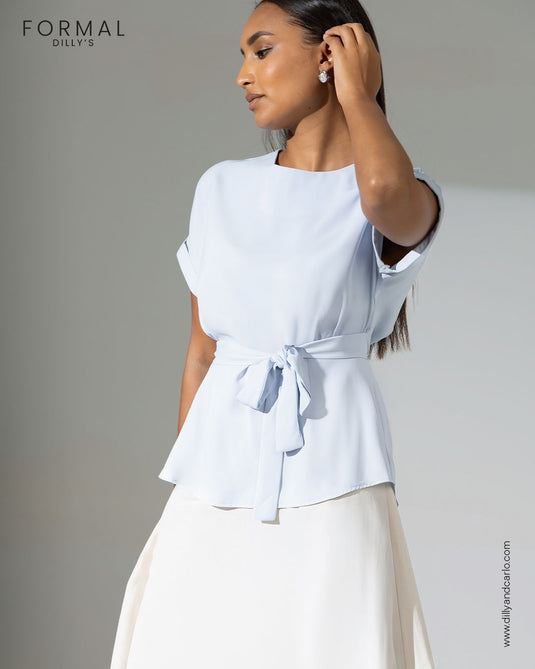 Extended shoulder blouse with functional tie