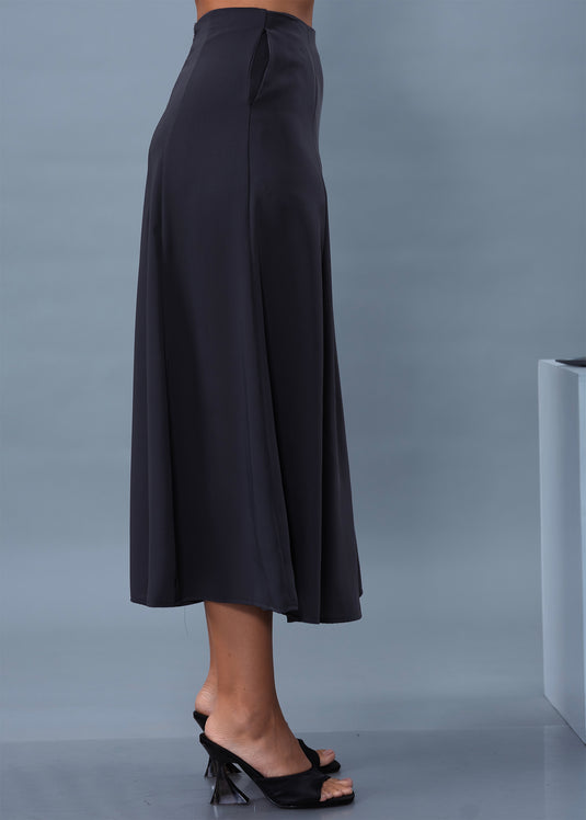 Cut Panel Detailed Midi Skirt