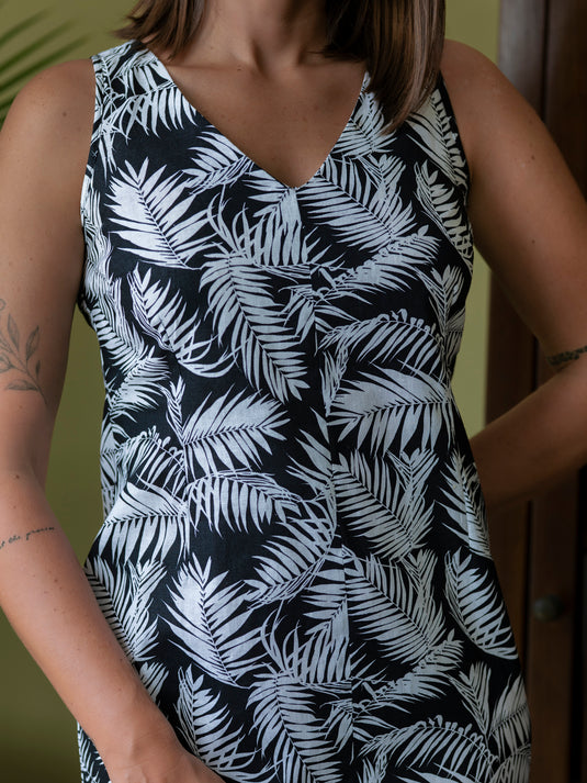 Sleeveless V neck midi length linen dress