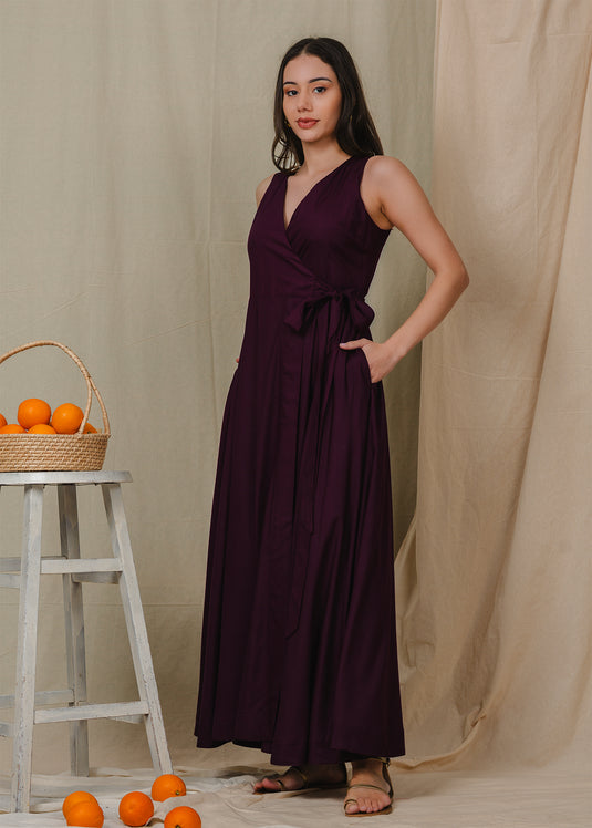 Sleeveless maxi wrap dress