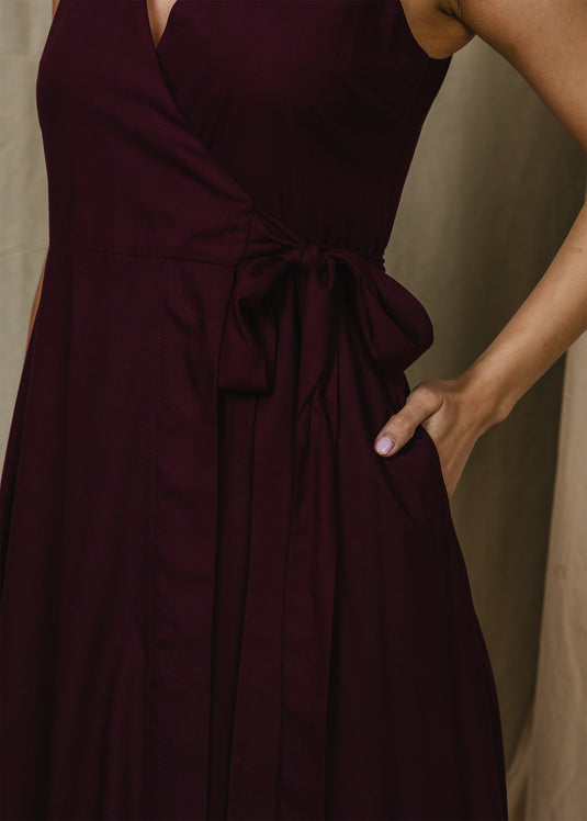 Sleeveless maxi wrap dress