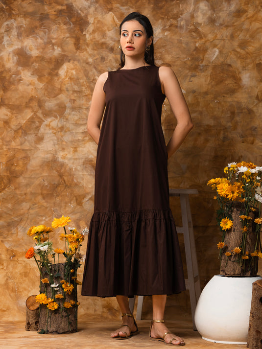 Sleeveless midi dress with tiered panel