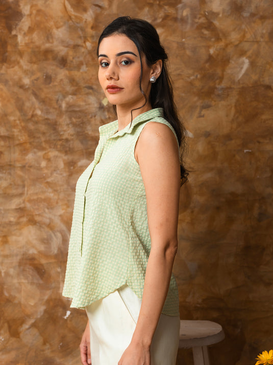 Sleeveless button down blouse