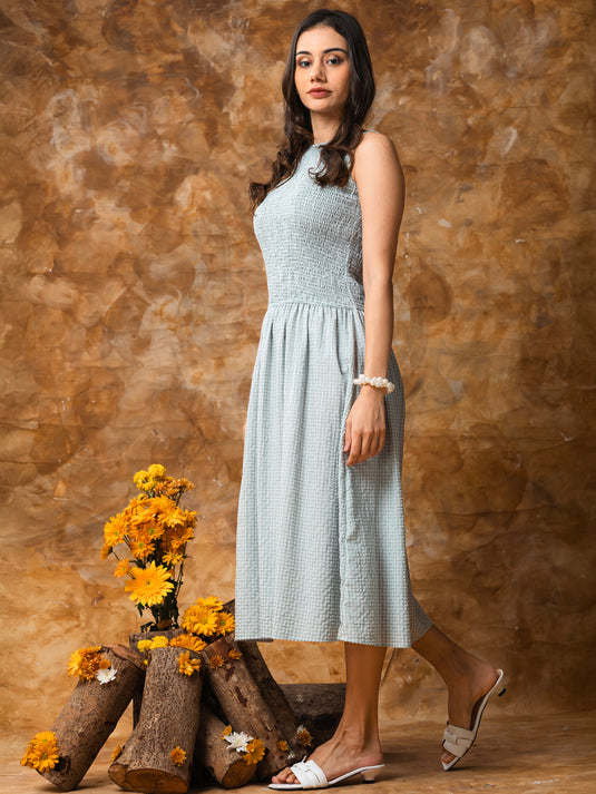 Sleeveless smocking dress