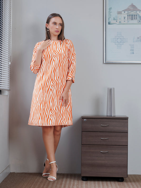 Basic printed shift dress