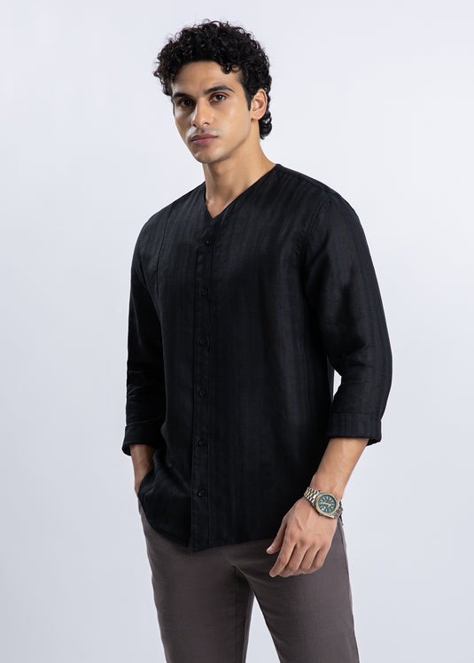 Curved Collar L/S Shirt