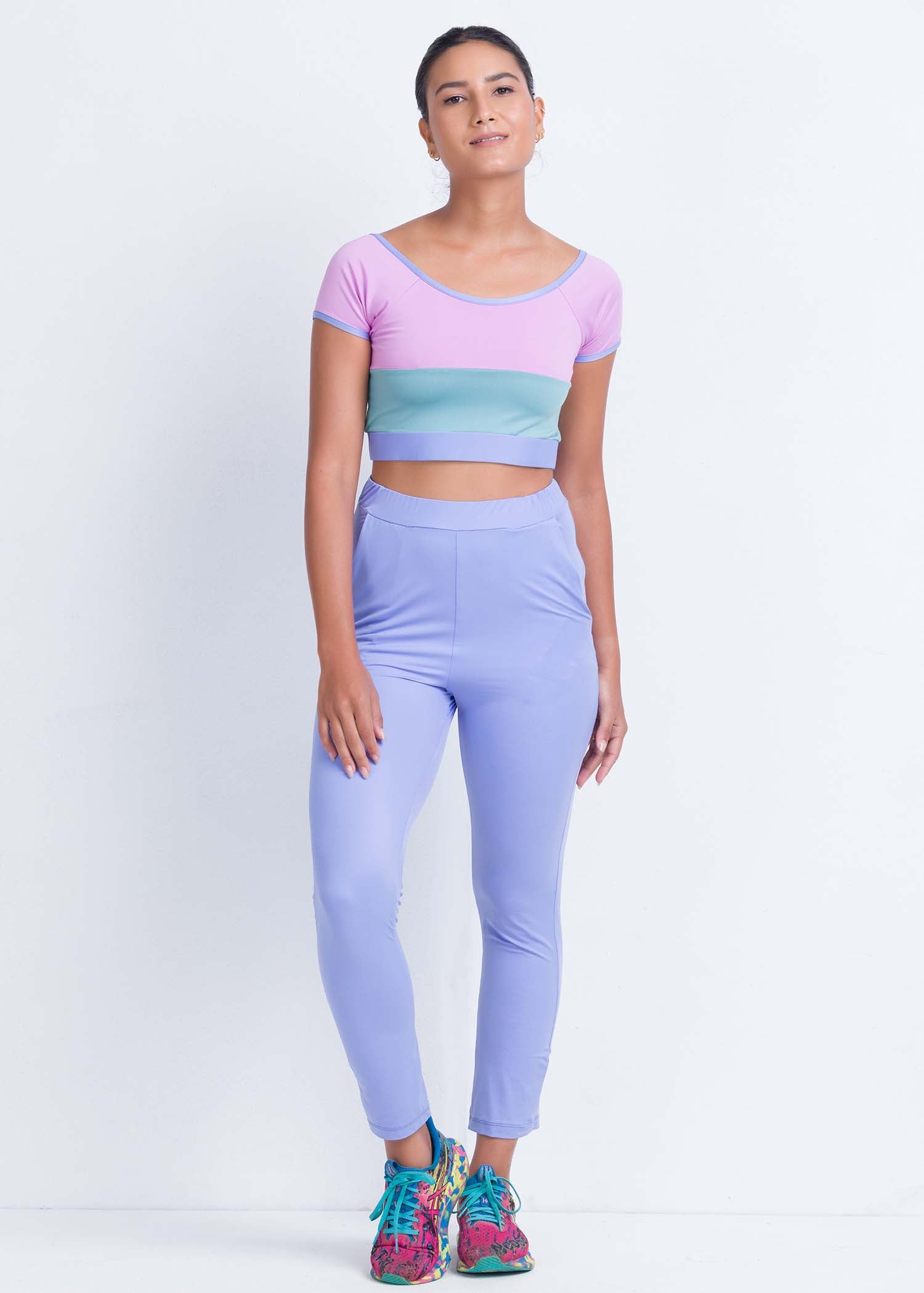 Two toned crop top