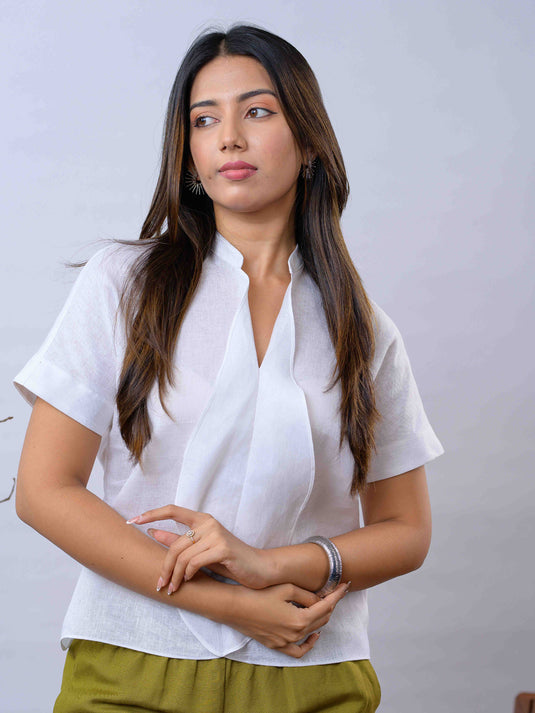 Ruffle detailed premium linen top