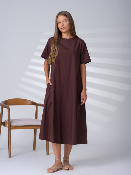 Round neck trapeze midi dress